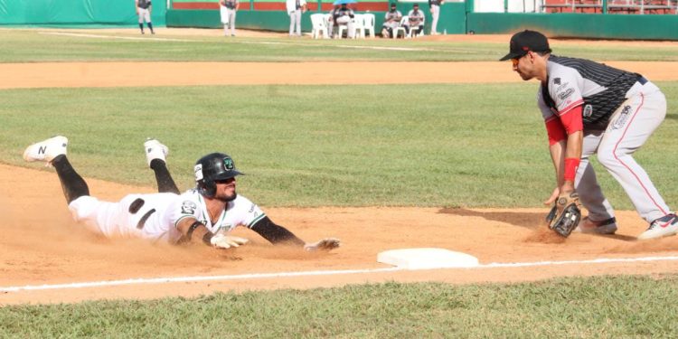 Seis triunfos en fila de Olmecas