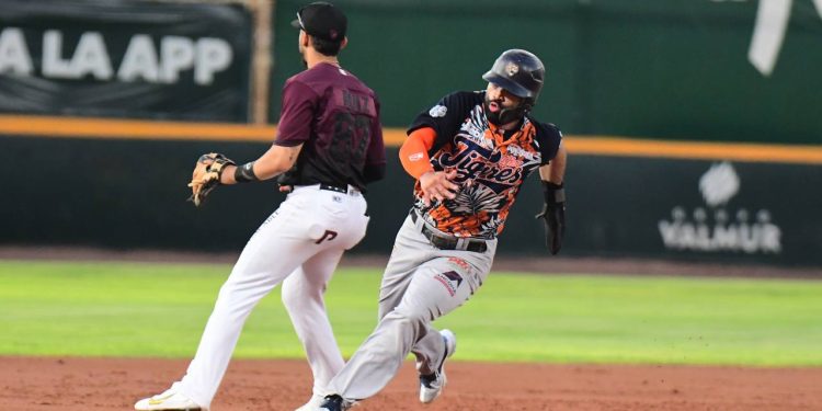 Tigres viene de atrás y se adelanta en la serie
