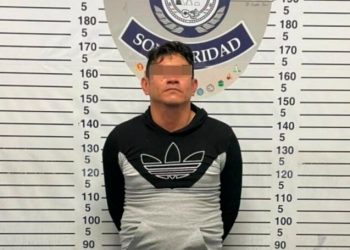 Aseguran a motociclista por posesión de sustancias ilícitas en Playa del Carmen
