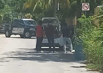 Ladrones armados huyen con 500 mil pesos
