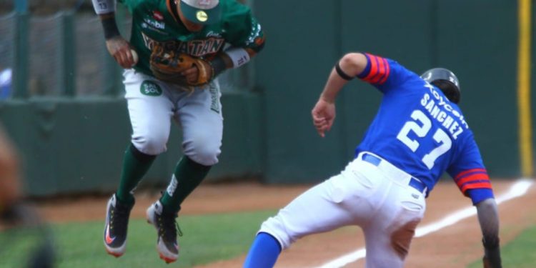 Los Leones de Yucatán pierden ante los Generales de Durango