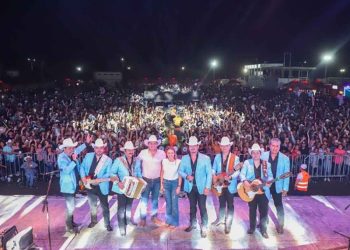 Alcalde de Salinas Victoria invierte 12 millones de pesos para feria con presencia de grupos musicales