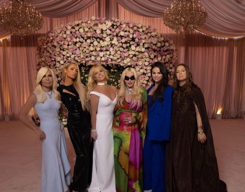 Paris Hilton cancelo un importante compromiso para asistir a la boda de Britney Spears