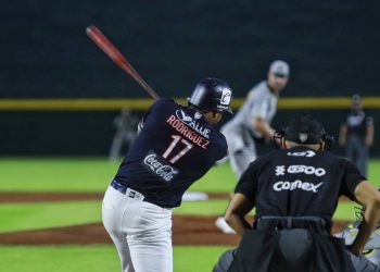 Gran labor de Pedro Fernández pero Tigres cae