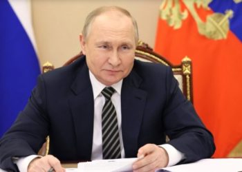 Putin firma decreto que simplifica la concesión de la ciudadanía rusa para todos los ucranianos