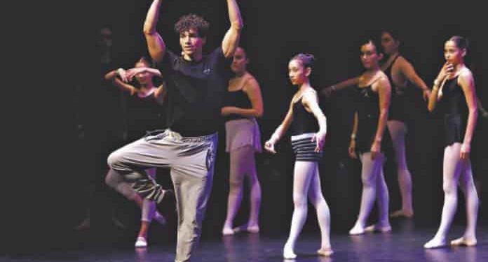 El bailarín Isaac Hernández considera que el arte puede de verdad transformar la sociedad