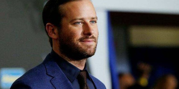 Armie Hammer, quien fue señalado de abuso físico, sexual e incluso practicar canibalismo asegura que esta en bancarrota