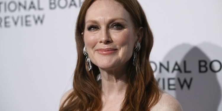 Presidirá como jurado Julianne Moore en el Festival Internacional de Cine de Venecia