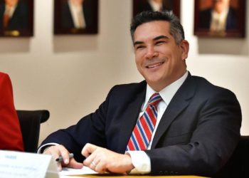 Layda Sansores revela que «Alito» Moreno posee fotos íntimas de diputadas