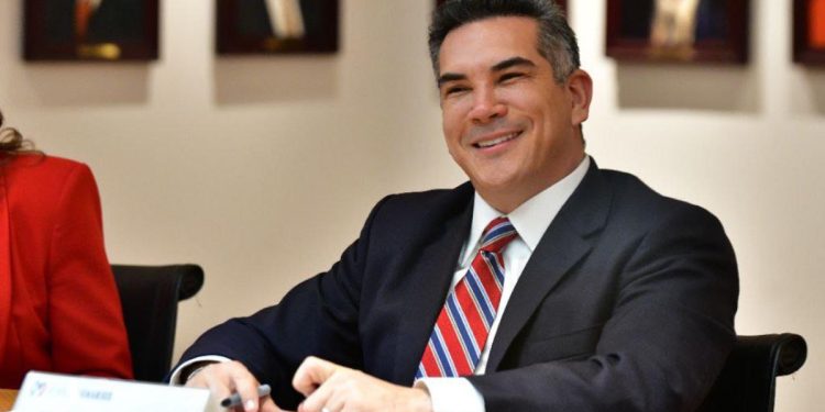 Layda Sansores revela que «Alito» Moreno posee fotos íntimas de diputadas