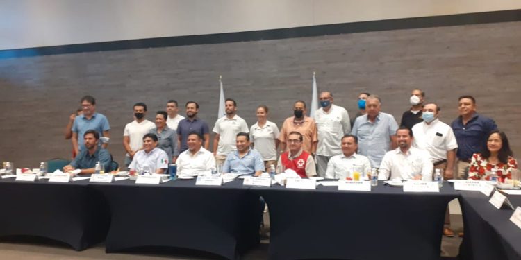 Náuticos y Cruz Roja se asocian para una mejor seguridad en la zona «El meco»