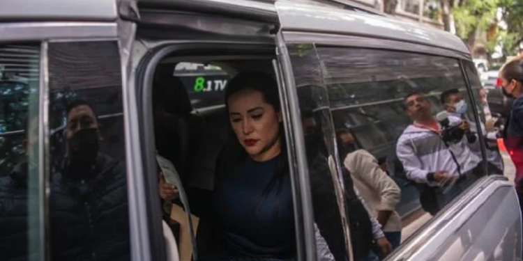 Sandra Cuevas es investigada por presunta comisión de uso indebido de vehículos