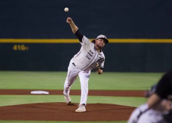Tigres barre a los Leones de Yucatán en casa