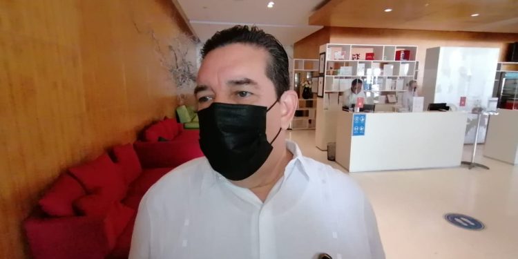 Partidos políticos opacos en transparencia