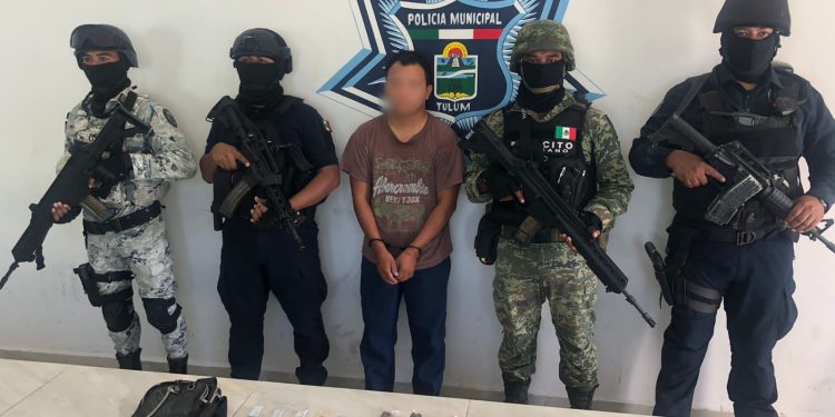 Detienen a presunto narcomenudista en Solidaridad