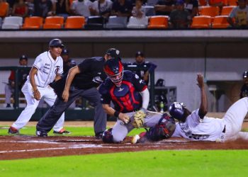 Emocionante primer juego de la serie decidido en entradas extras