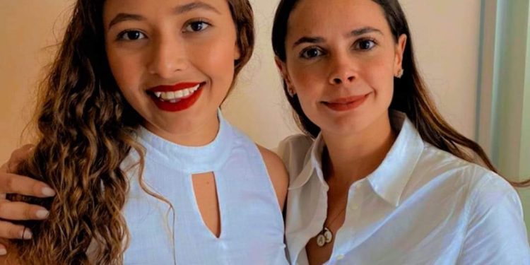 Jóvenes de Benito Juárez están con Ana Paty