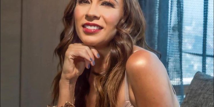 Ingrid Coronado reacciona ante el fallecimiento de Fernando del Solar