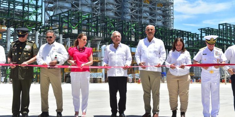 Presidente AMLO inaugura Refinería Dos Bocas “Olmeca”: es un sueño convertido en realidad
