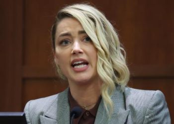 Amber Heard podría enfrentarse nuevamente a la justicia por un caso de trafico de perros