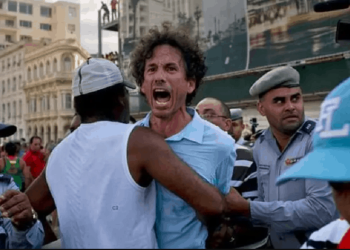 Policía mata a una menor durante un enfrentamiento en Cuba entre civiles y autoridades