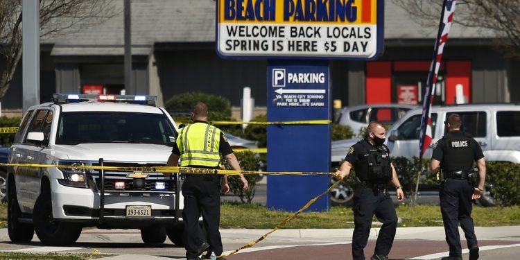 Sujeto asesina a dos personas en Dallas-Fort antes de suicidarse