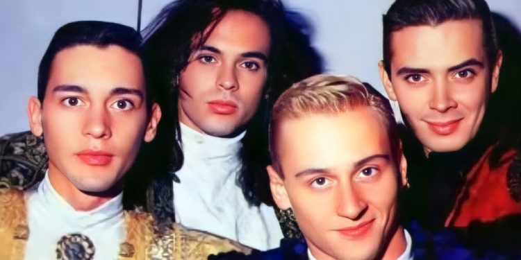 Locomía: Detrás de los abanicos, la ropa y los pasos de baile hay una historia oculta.