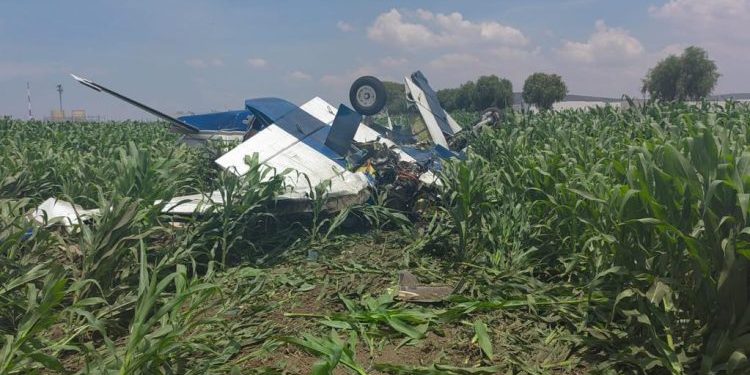 Cae aeronave en el Aeropuerto de Querétaro