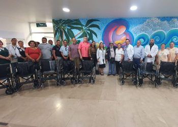 El IMSS Quintana Roo recibe  donación de 30 sillas de ruedas