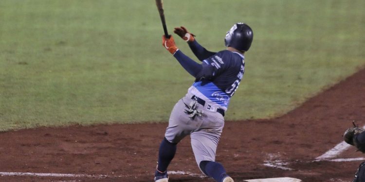 Gran juego de pelota que se decidió en extrainnings