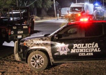 Tras una investigación por agresión a periodistas retiran de su cargo a policías en Celaya