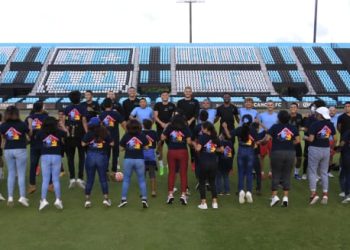 Cancún FC y niños de la casa de asistencia temporal del DIF Benito Juárez celebran emotiva convivencia 