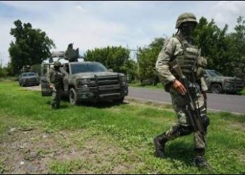 Notifican a la  Sedena, giran órdenes de aprehensión  en contra de 20 militares por caso de Ayotzinapa