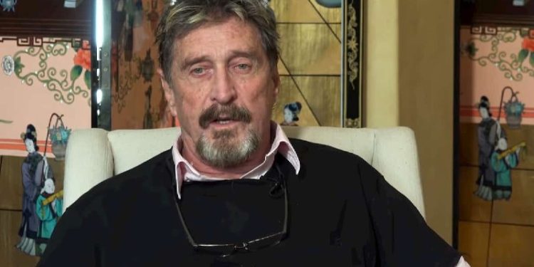 Fingió su muerte el magnate de la tecnología John McAfee y ‘todavía esta vivo en Texas