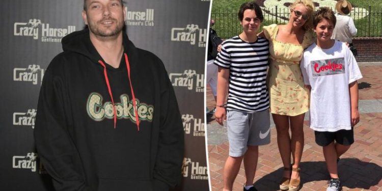 Exesposo de Britney Spears muestra video a redes donde supuestamente les grita a sus hijos