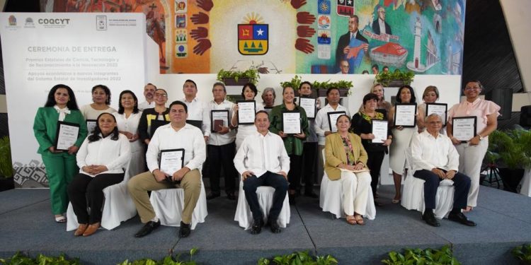 A través de la ciencia, la tecnología y la innovación, la sociedad enfrenta retos y oportunidades para su desarrollo: Carlos Joaquín
