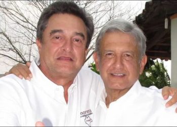 AMLO afirma que ni él ni su hermano Pío son corruptos y declarará en su caso