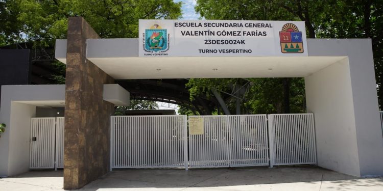 Los servicios educativos funcionan con normalidad: SEQ