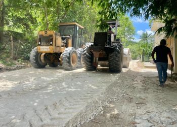 Habitantes de la comunidad de Xul-Ha contarán con calles pavimentadas: SEOP