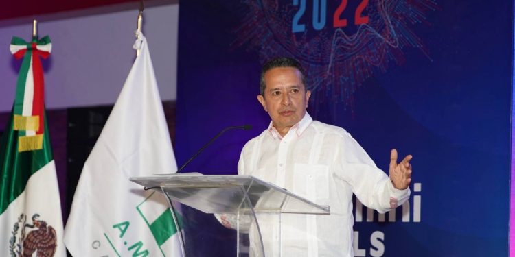 Quintana Roo mantiene certeza y garantía en la inversión: Carlos Joaquín
