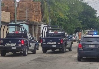 Aseguran a dos narcomenudistas en cuartería de Playa del Carmen