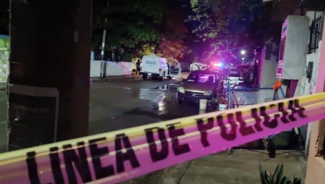 Asesinan a un hombre en las cercanías de dos planteles escolares de Cancún