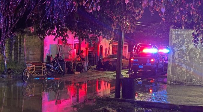 Asesinan a un hombre en Villas Otoch en Cancún