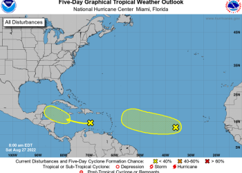 Continúa bajo vigilancia la onda tropical ubicada sobre el este del mar Caribe