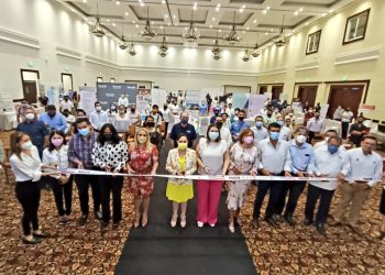 La titular de la STyPS inaugura la Feria Nacional de Empleo para la Inclusión Laboral en Playa del Carmen