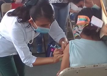 El acumulado de dosis contra la COVID-19 aplicadas en Quintana Roo, suma un total de 3 millones 454 mil 301