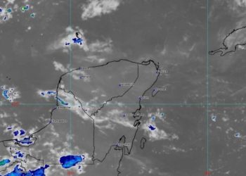 Prevén cielo nublado y chubascos en Quintana Roo