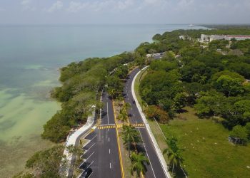 Obras de remodelación del malecón en Chetumal cuentan con muros de contención en tramos que lo requerían