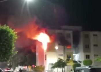 Cortocircuito provoca incendio en Residencial Turquesa de Cancún