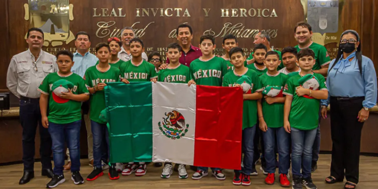 Niños Beisbolistas mexicanos se prepara para la Serie Mundial de Ligas Pequeñas en Pennsylvania
